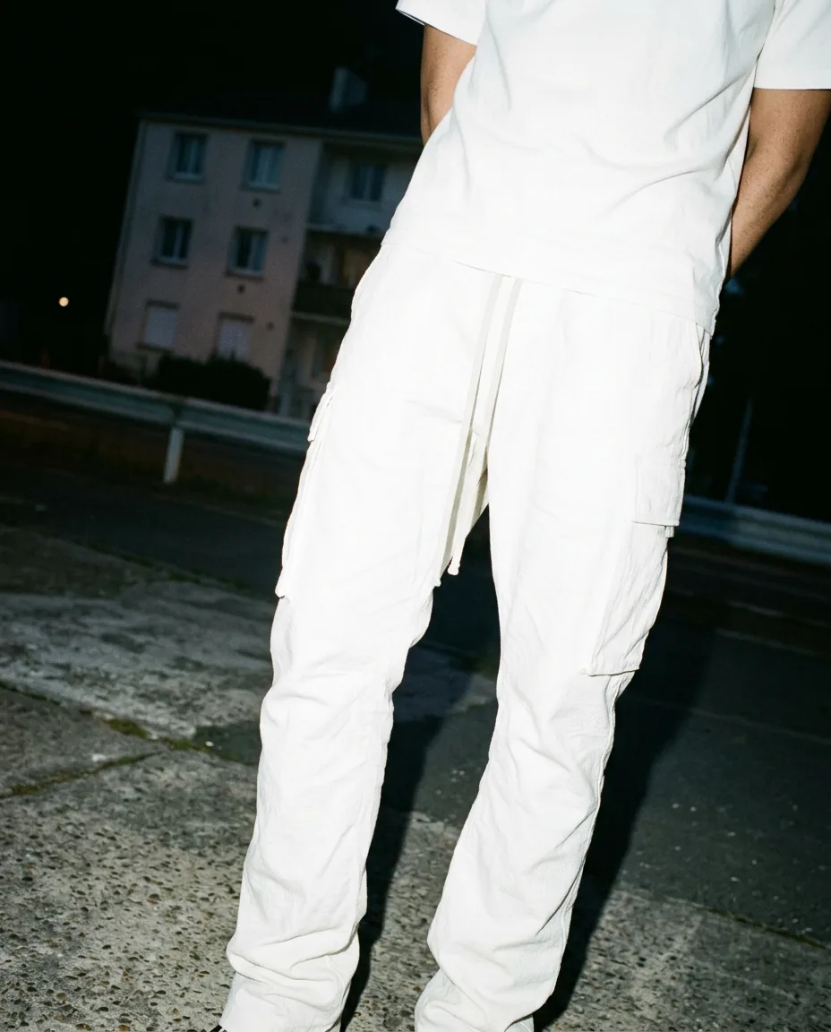 A product photo in the Campaign style